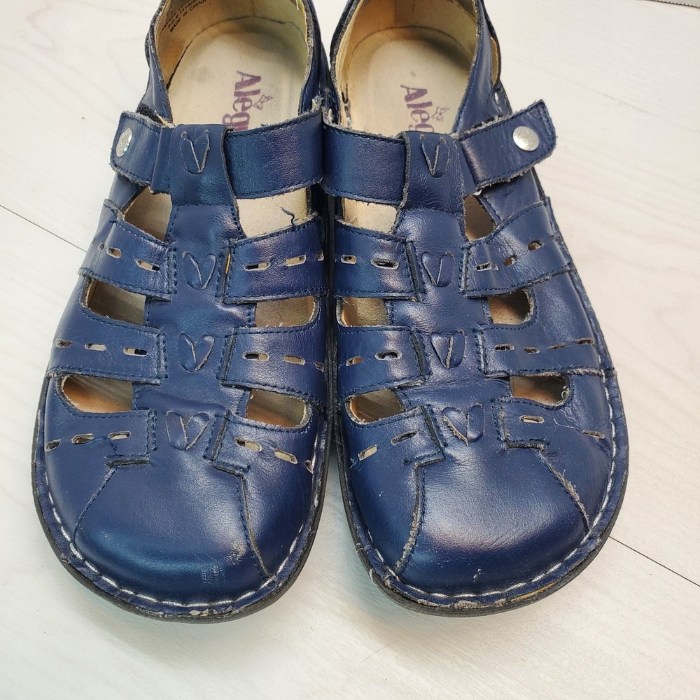 Alegria Pesca Navy Blue Leather Fisherman Sandals Heart Cutout Women 39 Coastal - Picture 2 of 9